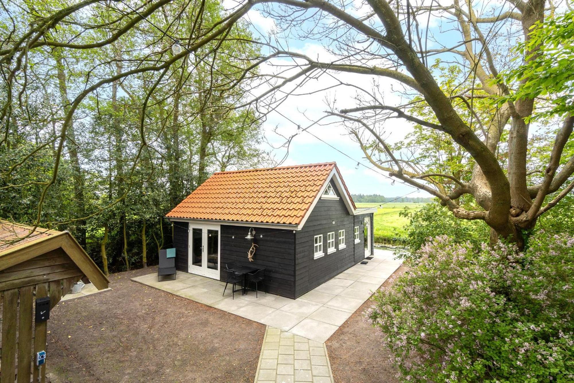 Prive In Een Bosrijke Omgeving Welkom Bij Gastenverblijf Het Ontsnapte Schaap In Jubbega Exterior photo